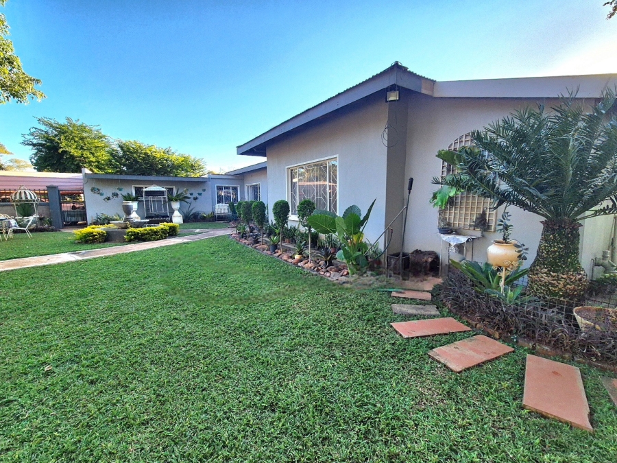4 Bedroom Property for Sale in Mookgopong Limpopo