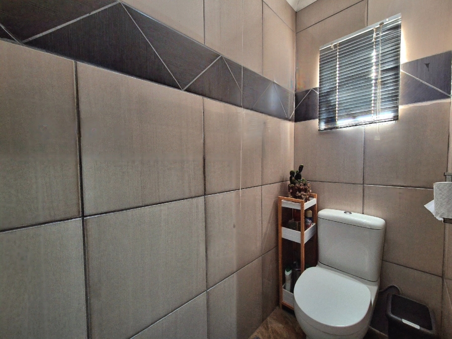 4 Bedroom Property for Sale in Mookgopong Limpopo
