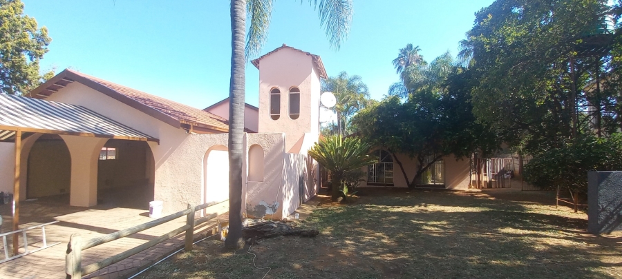 4 Bedroom Property for Sale in Fauna Park Limpopo