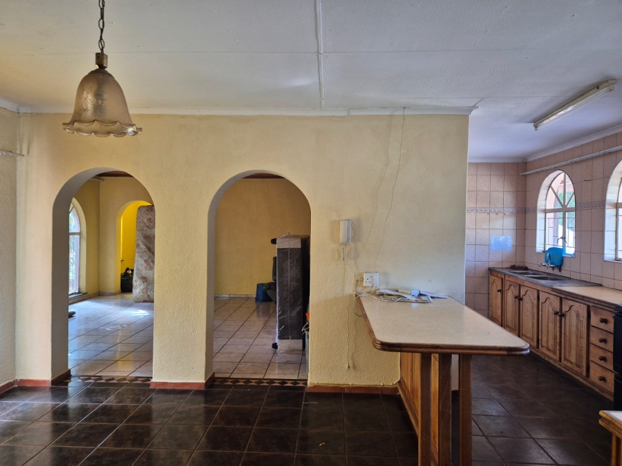 4 Bedroom Property for Sale in Fauna Park Limpopo