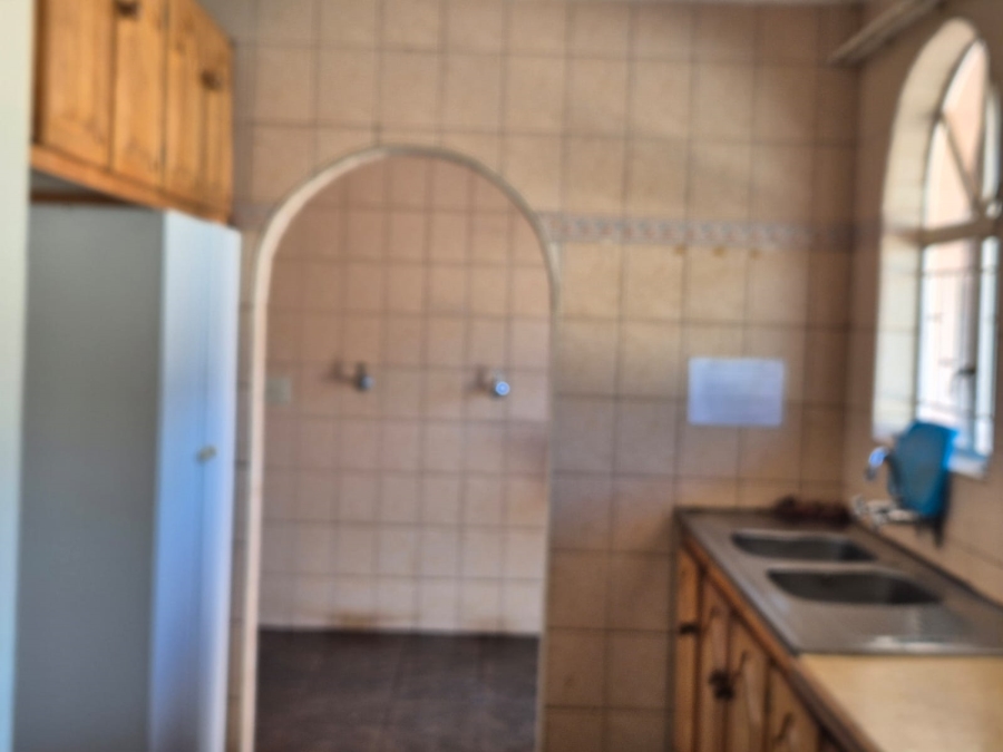 4 Bedroom Property for Sale in Fauna Park Limpopo
