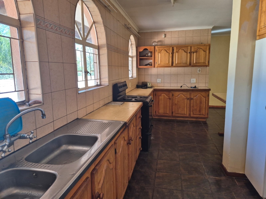 4 Bedroom Property for Sale in Fauna Park Limpopo