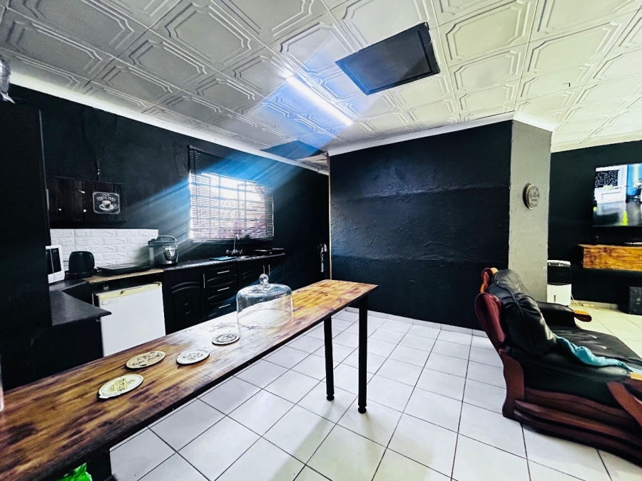 3 Bedroom Property for Sale in Chroompark Limpopo