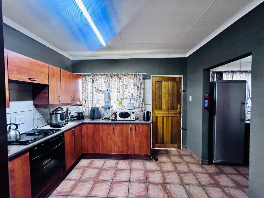 3 Bedroom Property for Sale in Chroompark Limpopo