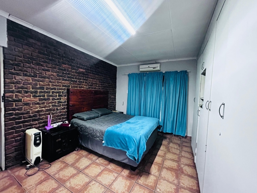 3 Bedroom Property for Sale in Chroompark Limpopo