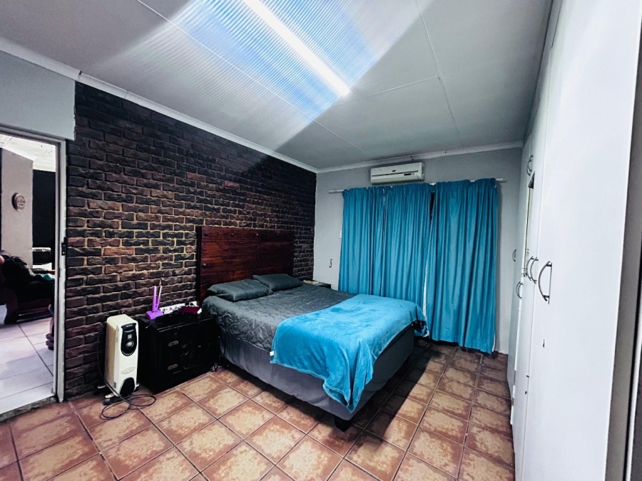 3 Bedroom Property for Sale in Chroompark Limpopo