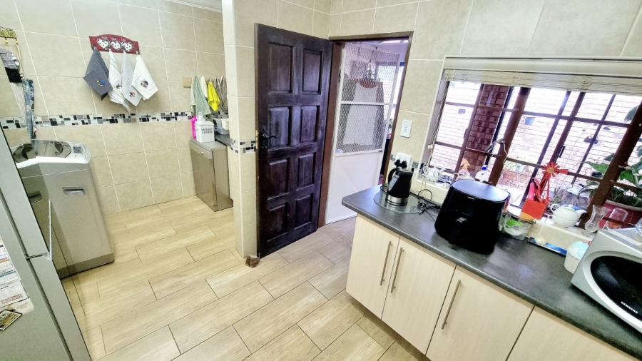 2 Bedroom Property for Sale in Modimolle Limpopo