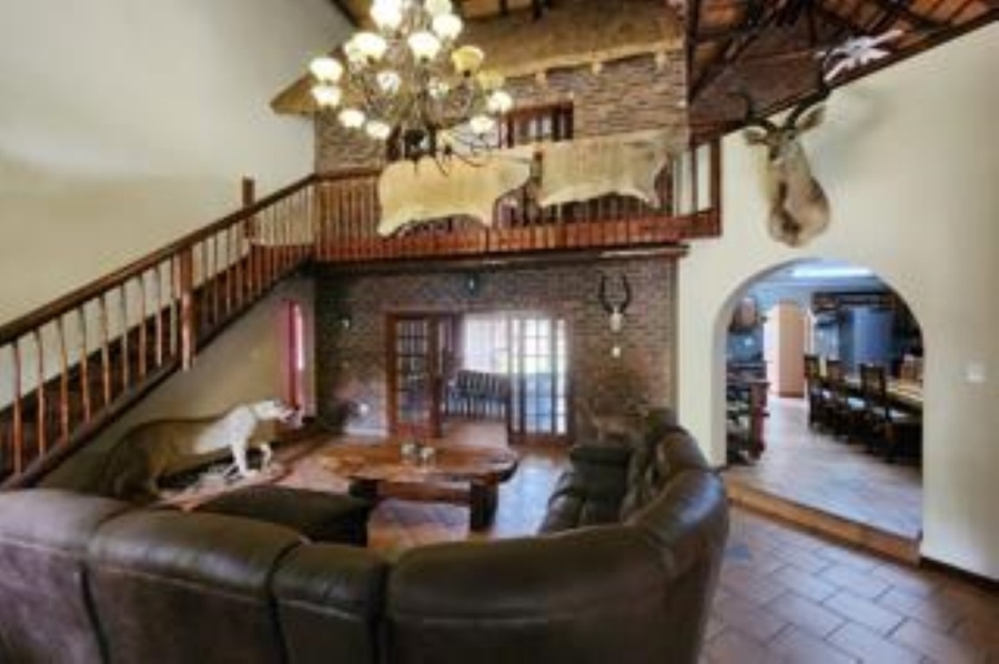 5 Bedroom Property for Sale in Phalaborwa Limpopo