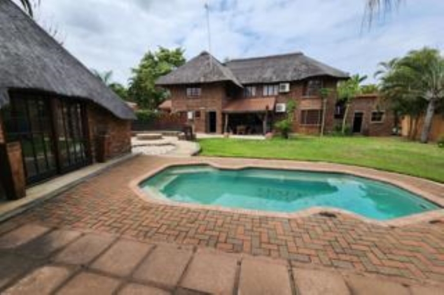 5 Bedroom Property for Sale in Phalaborwa Limpopo