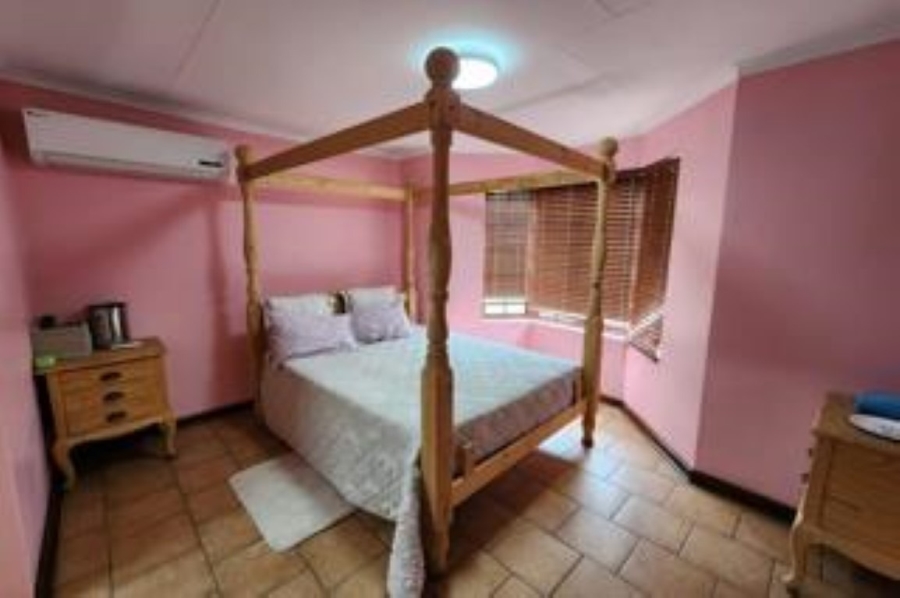 5 Bedroom Property for Sale in Phalaborwa Limpopo
