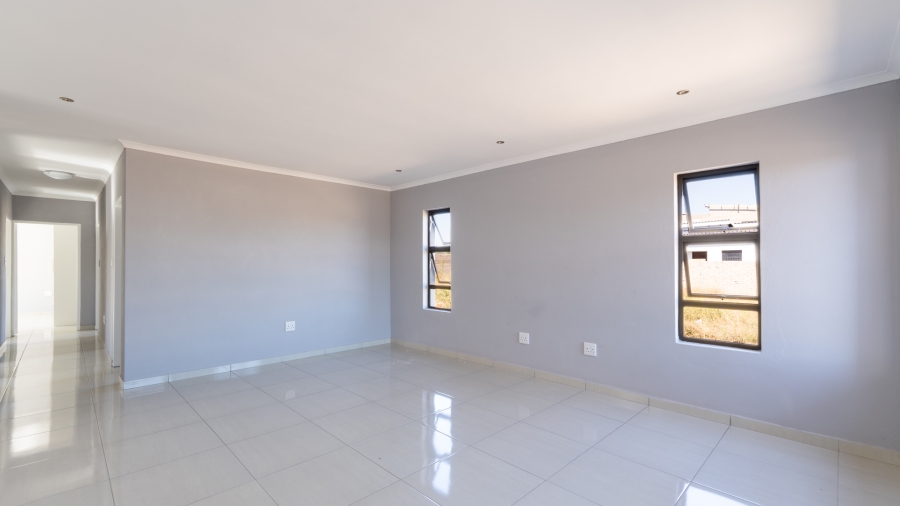 3 Bedroom Property for Sale in Bendor Meadows Limpopo