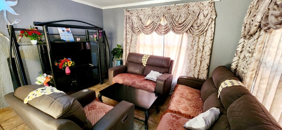 3 Bedroom Property for Sale in Northam Limpopo