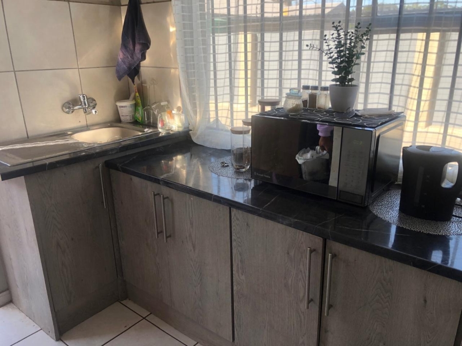 To Let 1 Bedroom Property for Rent in Mokopane Central Limpopo