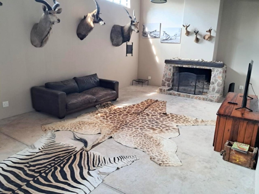 8 Bedroom Property for Sale in Modimolle Limpopo