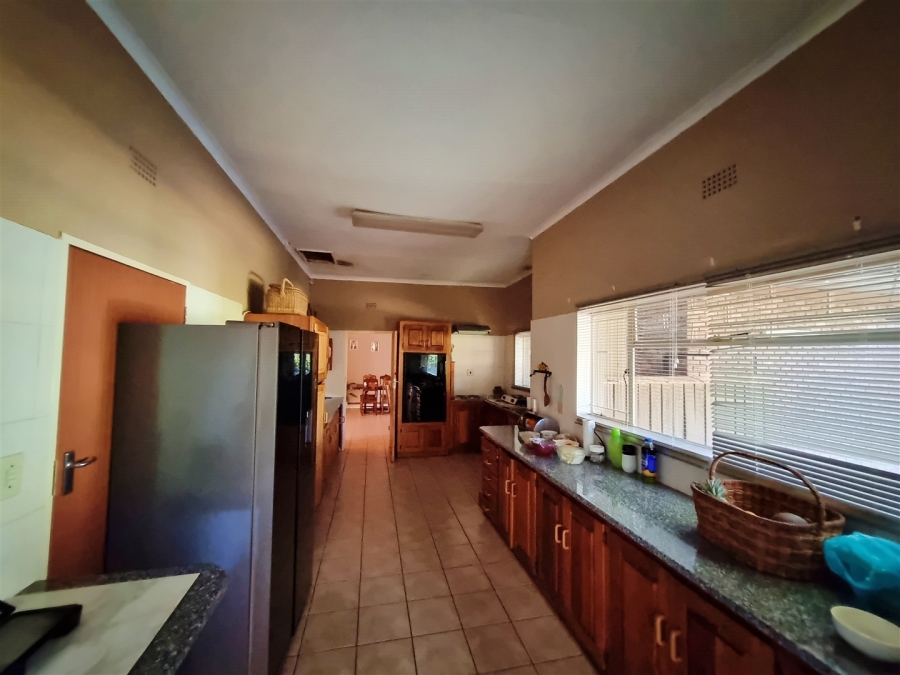 5 Bedroom Property for Sale in Louis Trichardt Limpopo