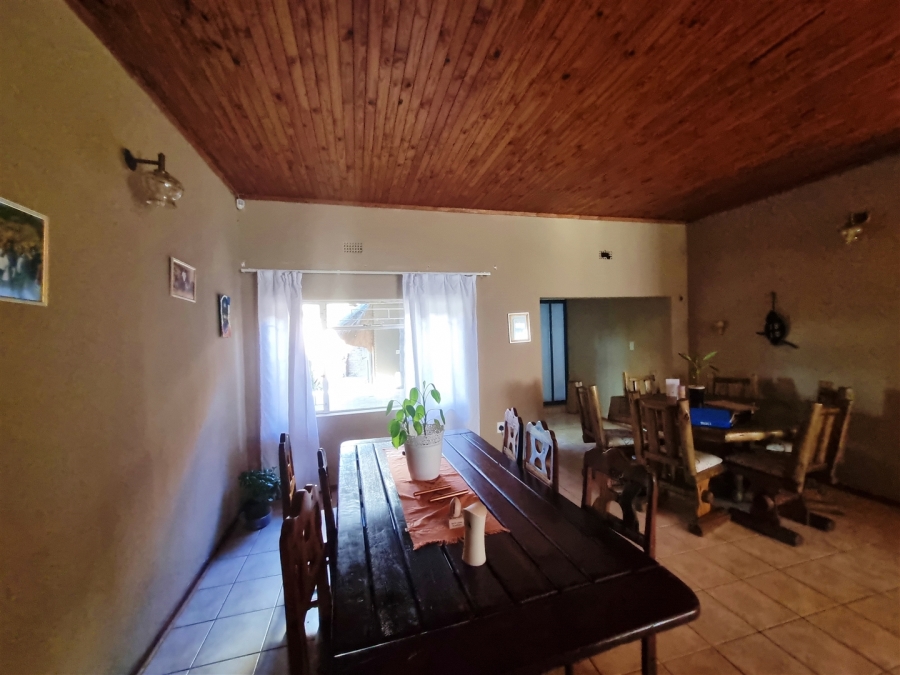 5 Bedroom Property for Sale in Louis Trichardt Limpopo