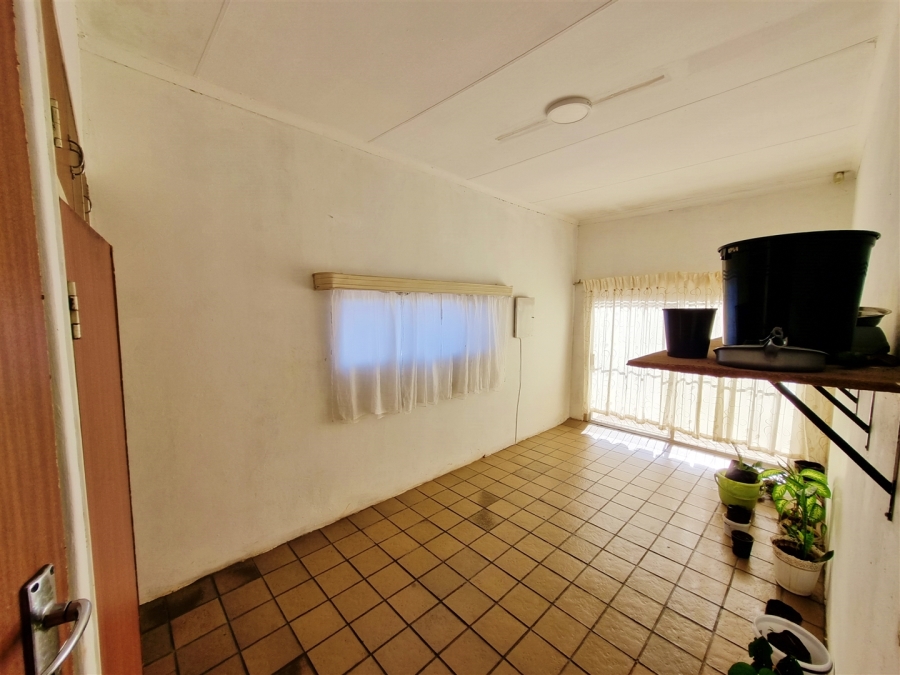 5 Bedroom Property for Sale in Louis Trichardt Limpopo
