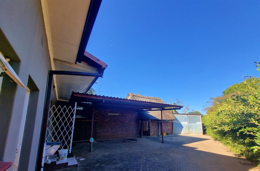 5 Bedroom Property for Sale in Louis Trichardt Limpopo