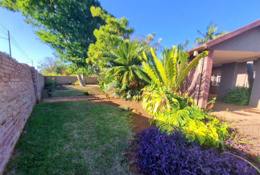 5 Bedroom Property for Sale in Louis Trichardt Limpopo