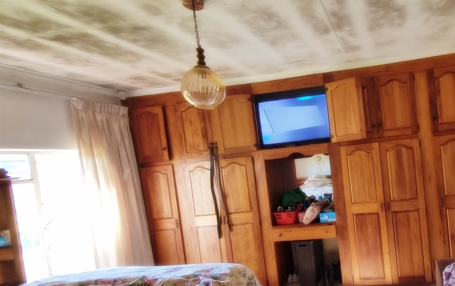 5 Bedroom Property for Sale in Louis Trichardt Limpopo