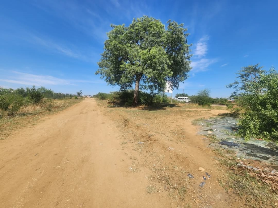 0 Bedroom Property for Sale in Vuwani Limpopo