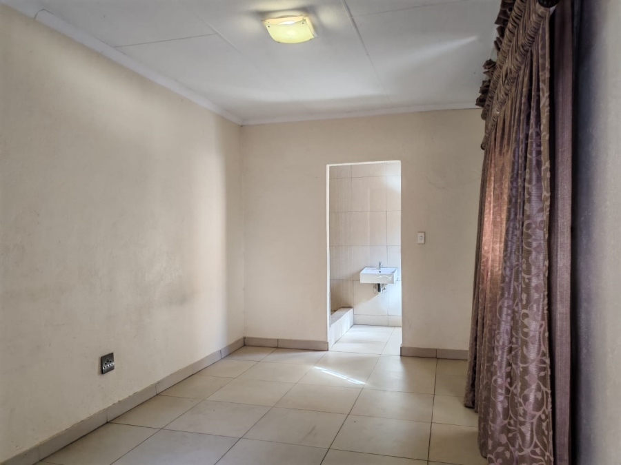 To Let 0 Bedroom Property for Rent in Fauna Park Limpopo