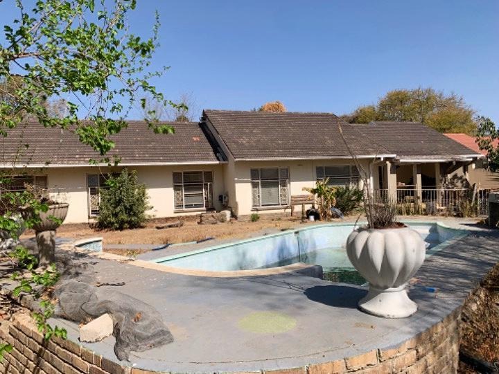 6 Bedroom Property for Sale in Eduan Park Limpopo
