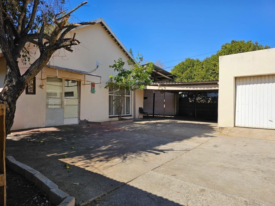 6 Bedroom Property for Sale in Eduan Park Limpopo
