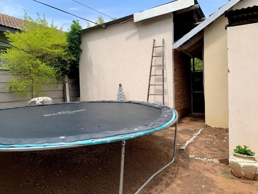 6 Bedroom Property for Sale in Eduan Park Limpopo