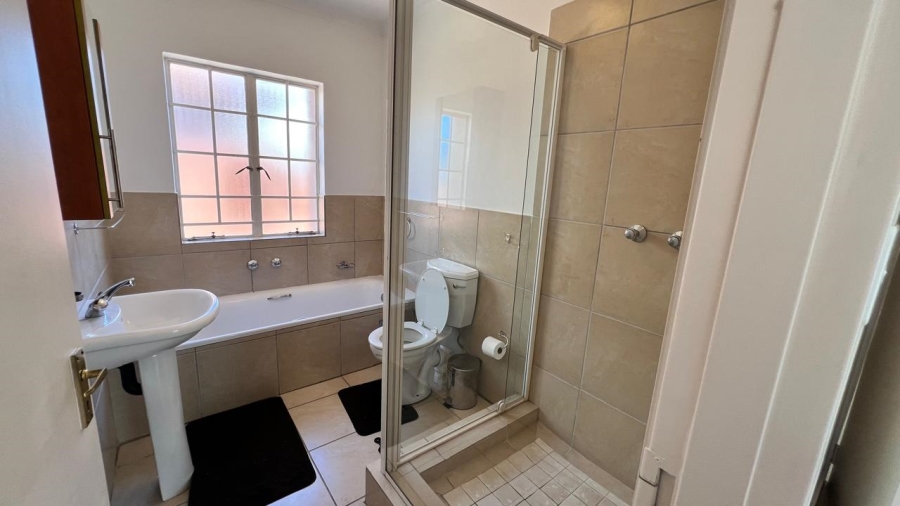 To Let 3 Bedroom Property for Rent in Bendor Limpopo