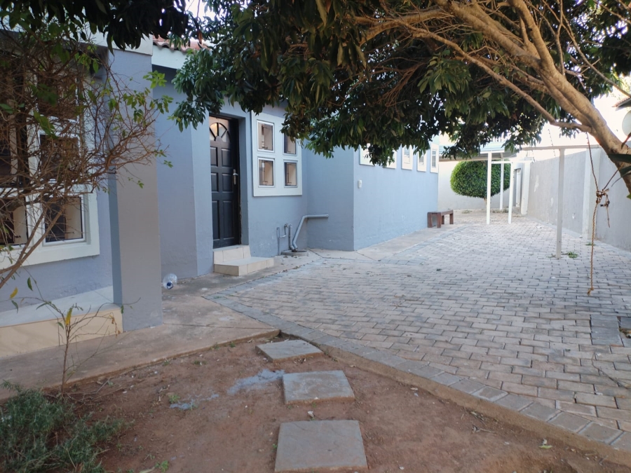 To Let 3 Bedroom Property for Rent in Serala View Limpopo