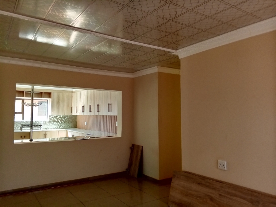 3 Bedroom Property for Sale in Chroompark Limpopo