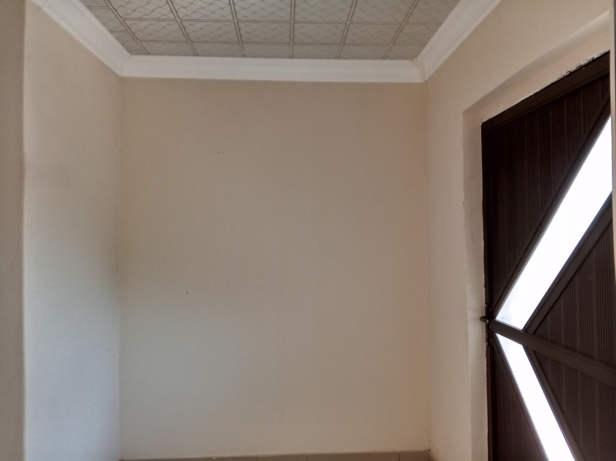 3 Bedroom Property for Sale in Chroompark Limpopo