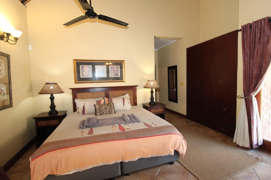7 Bedroom Property for Sale in Zebula Golf Estate Limpopo