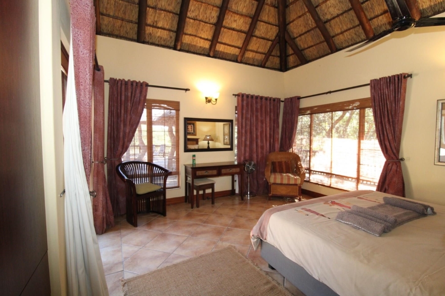 7 Bedroom Property for Sale in Zebula Golf Estate Limpopo
