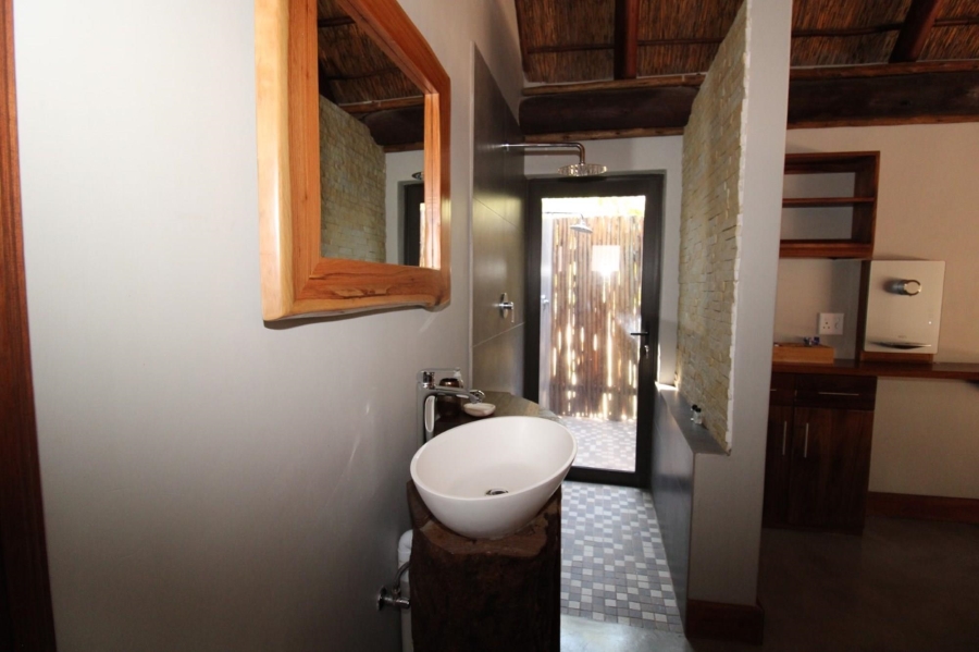7 Bedroom Property for Sale in Zebula Golf Estate Limpopo