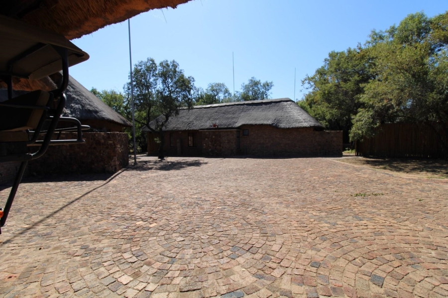 7 Bedroom Property for Sale in Zebula Golf Estate Limpopo