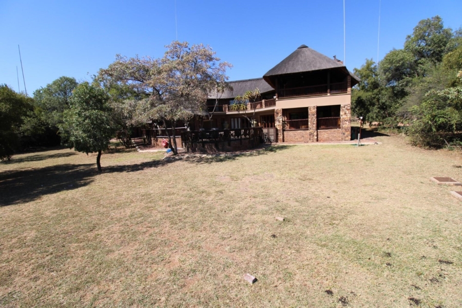 7 Bedroom Property for Sale in Zebula Golf Estate Limpopo