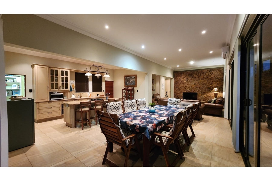 4 Bedroom Property for Sale in Zwartkloof Private Game Reserve Limpopo