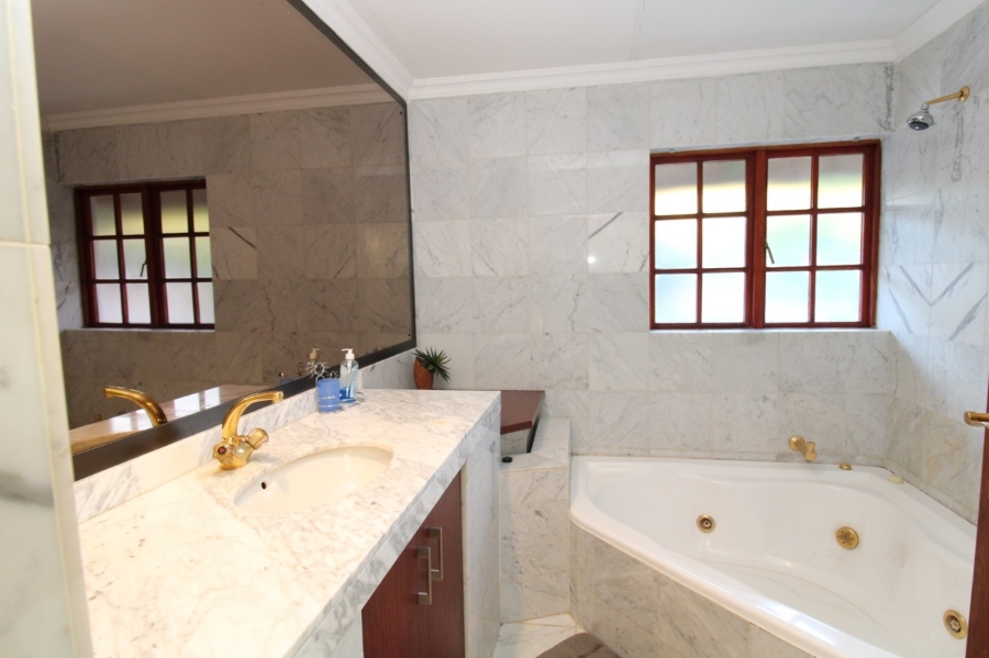 6 Bedroom Property for Sale in Mabula Private Game Lodge Limpopo