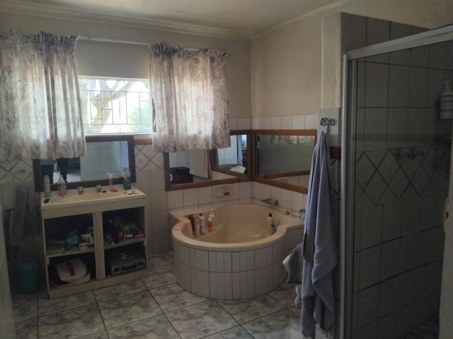 4 Bedroom Property for Sale in Baskoppies A H Limpopo