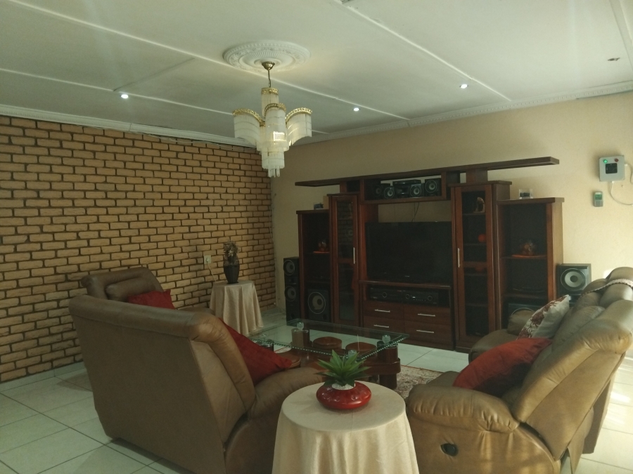 4 Bedroom Property for Sale in Flora Park Limpopo