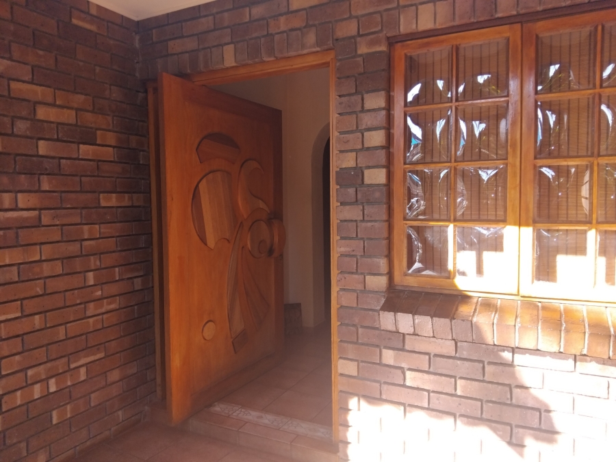 4 Bedroom Property for Sale in Flora Park Limpopo