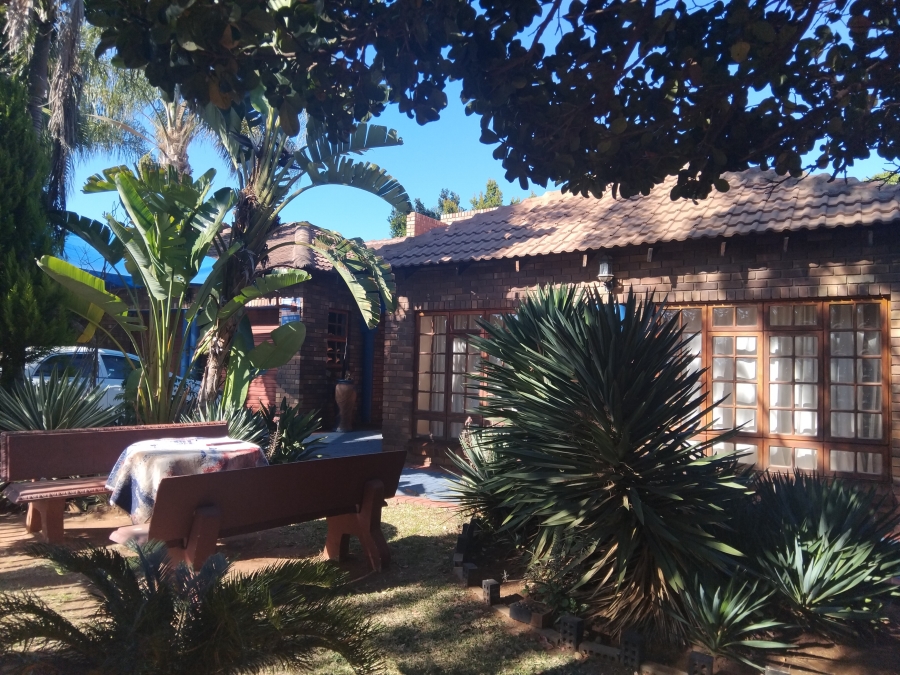 4 Bedroom Property for Sale in Flora Park Limpopo