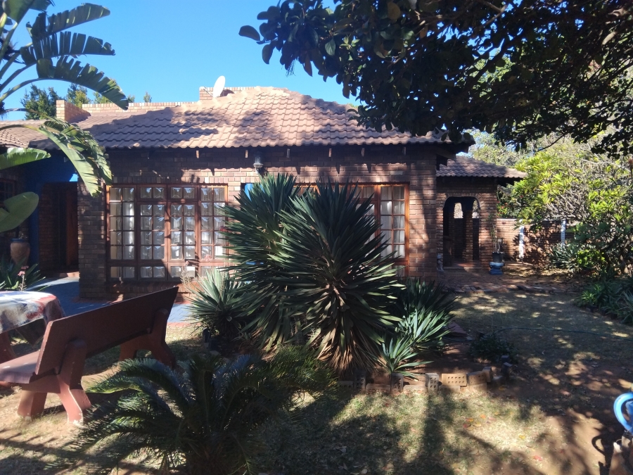4 Bedroom Property for Sale in Flora Park Limpopo