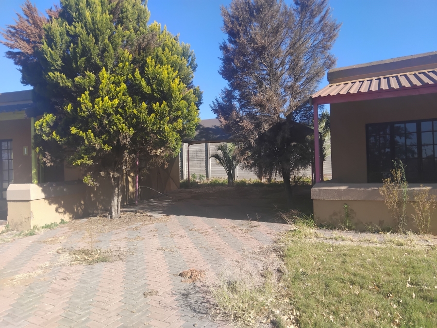 Commercial Property for Sale in Rietfontein A H Limpopo