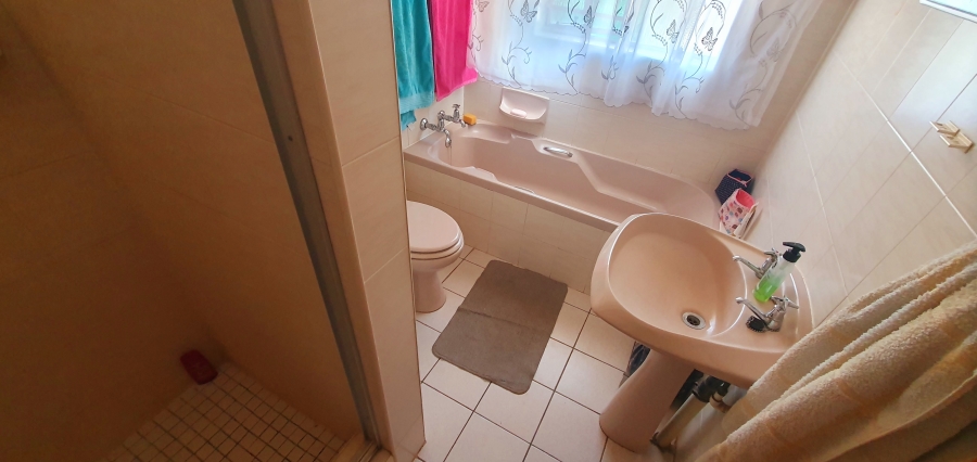 3 Bedroom Property for Sale in Mookgopong Limpopo