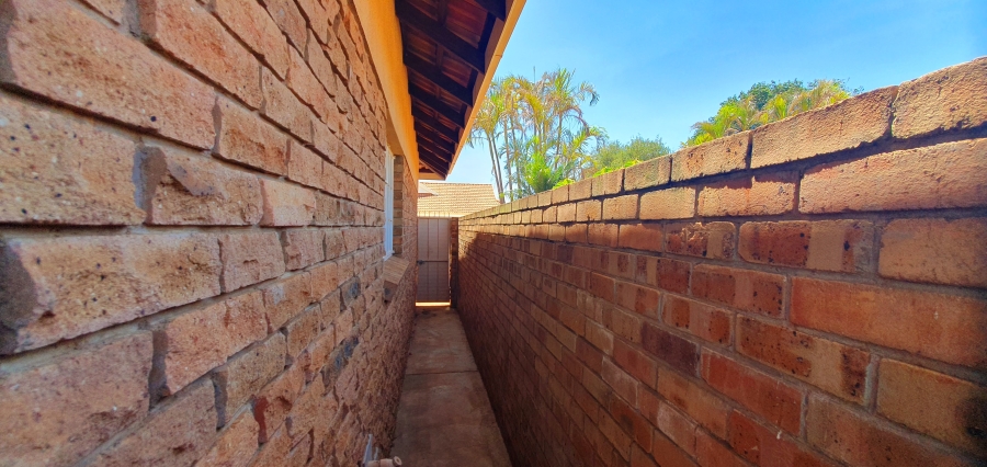 3 Bedroom Property for Sale in Mookgopong Limpopo