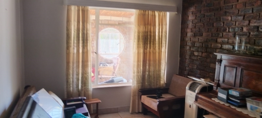 4 Bedroom Property for Sale in Onverwacht Limpopo