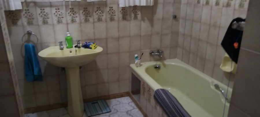 4 Bedroom Property for Sale in Onverwacht Limpopo